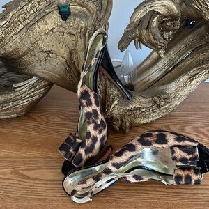 Retro Guess Leopard Print Stiletto Heels
